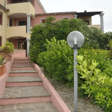 Gemuetliche Fuer 4 Personen By Interhome