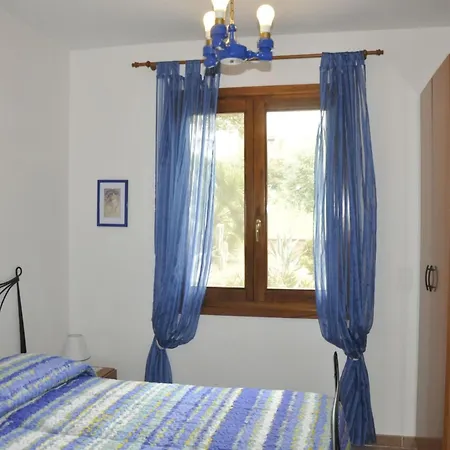Daire Gemuetliche Fuer 4 Personen By Interhome Castelsardo